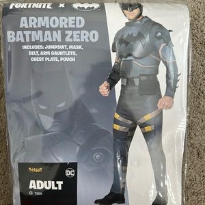 Armored Batman zero Halloween costume